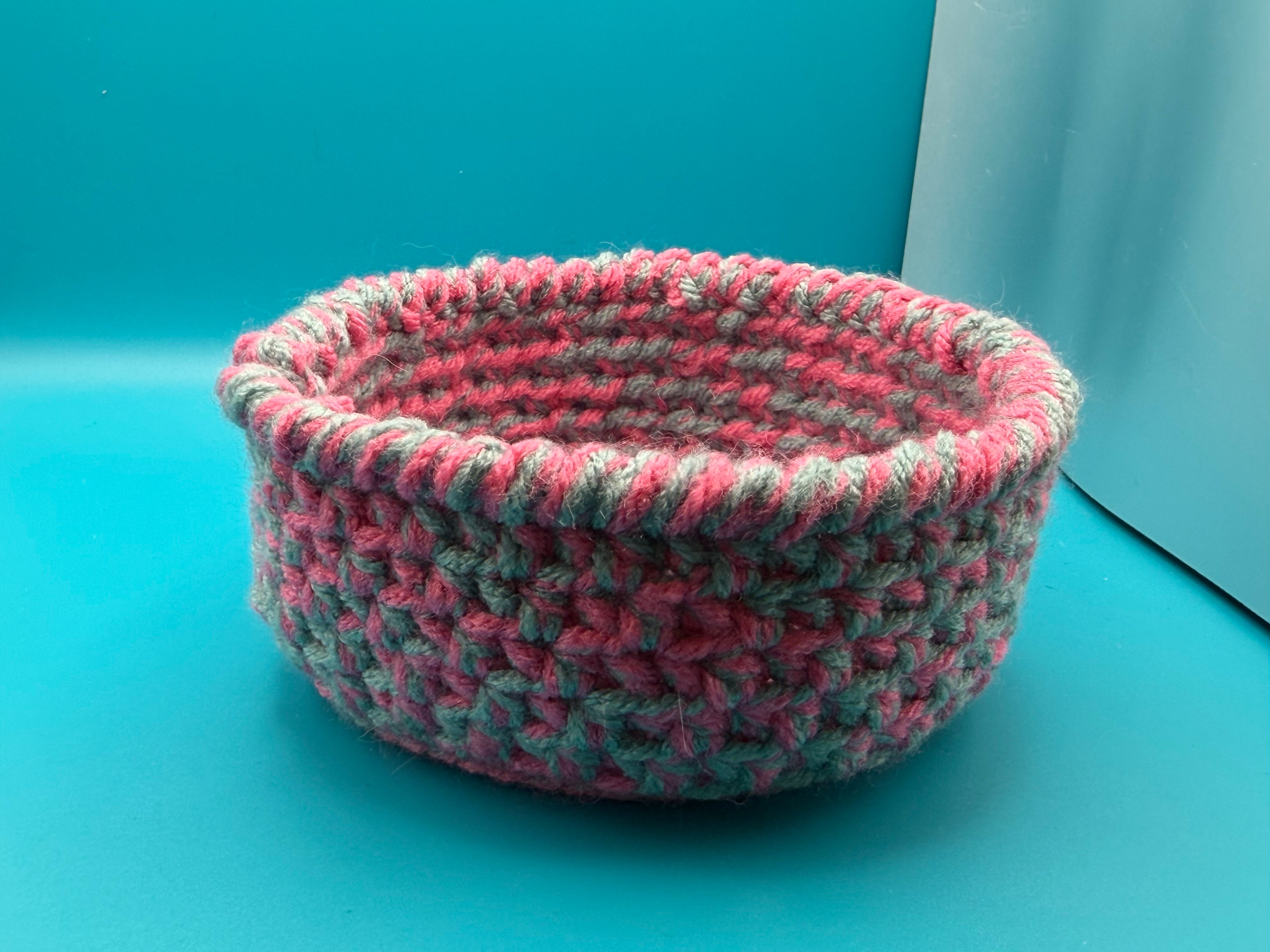 Crochet bowl and cup